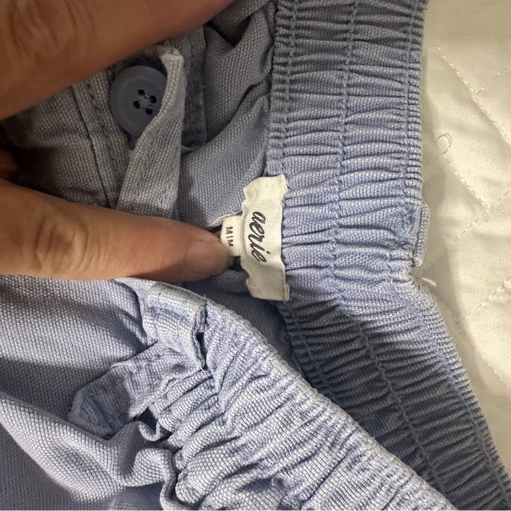 Aerie pulling pants with cuff legs